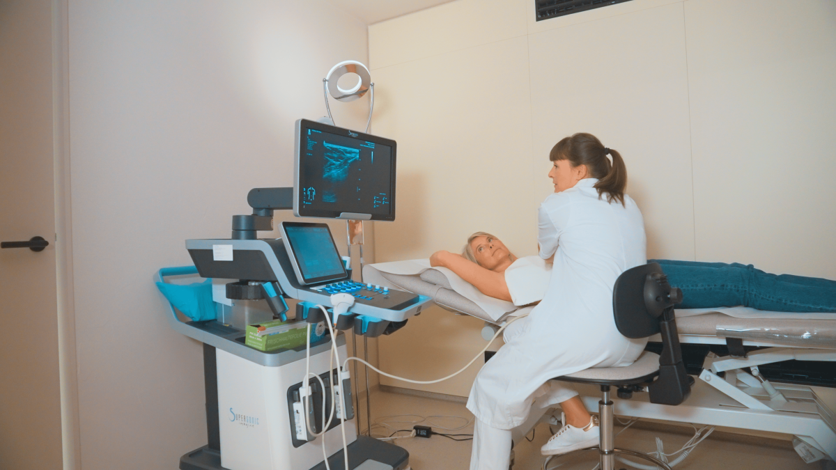 Mammographie réalisée au Centre d'imagerie de la Femme Affidea à Sion. 