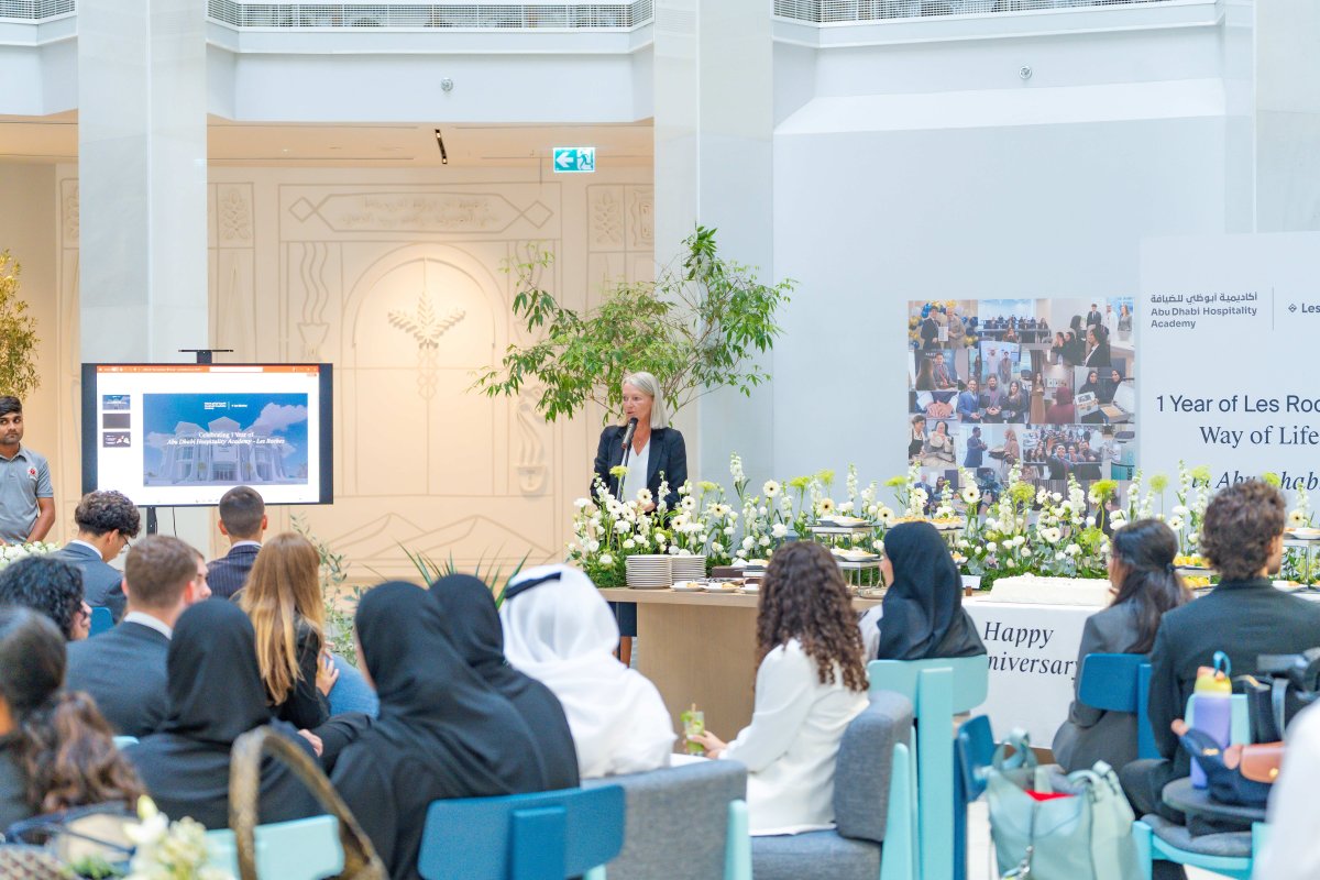 Abu Dhabi Hospitality Academy – Les Roches célèbre son premier anniversaire avec croissance, talents émiratis, accréditations et nouveau programme de Master
